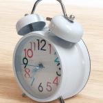Brighten Your Mornings with Our Analog Alarm Clock - Classic and Reliable
