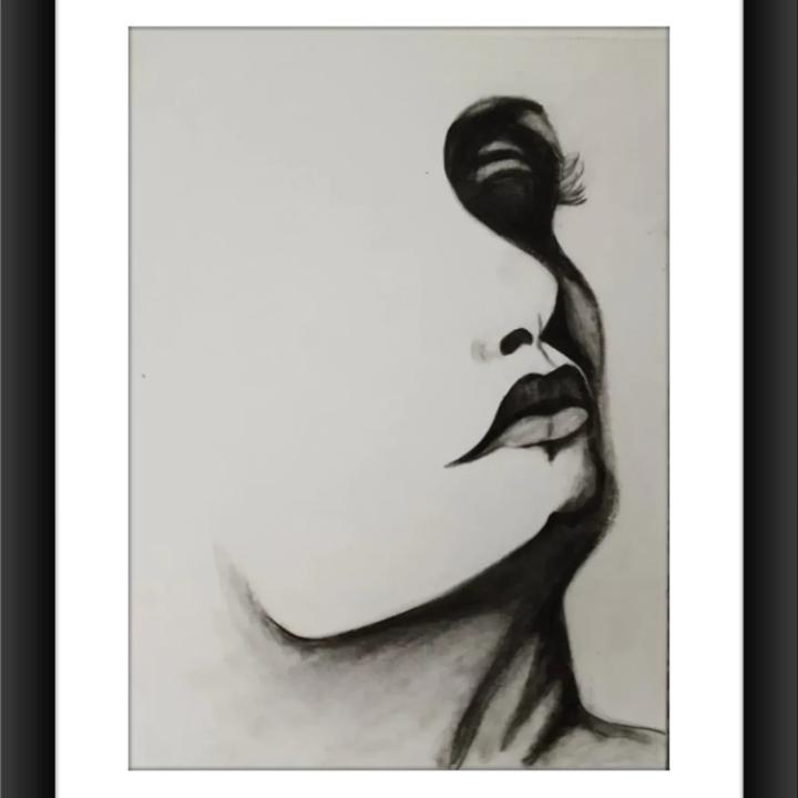 Elegant Lady Face Sketch - Timeless Beauty in Art